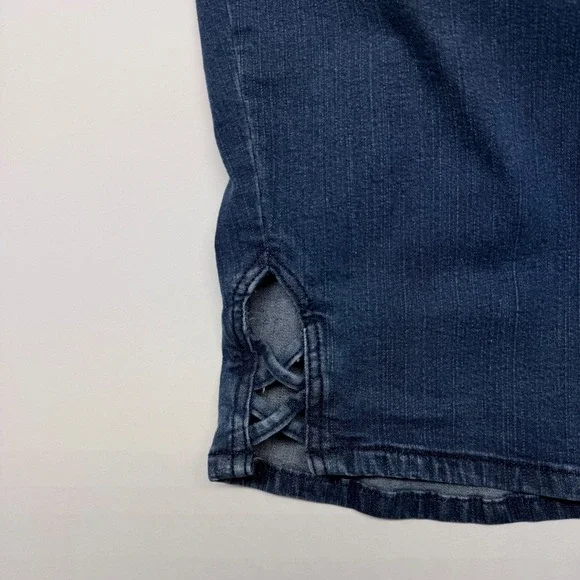 Croft & Barrow Womens 2X Blue Denim Capri Pants Elastic Waist Stretch Plus Size - Picture 5 of 10